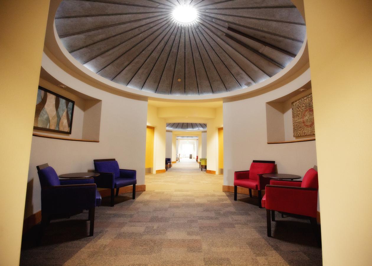 Howard Watercrest Hotel And Conference Center מראה חיצוני תמונה